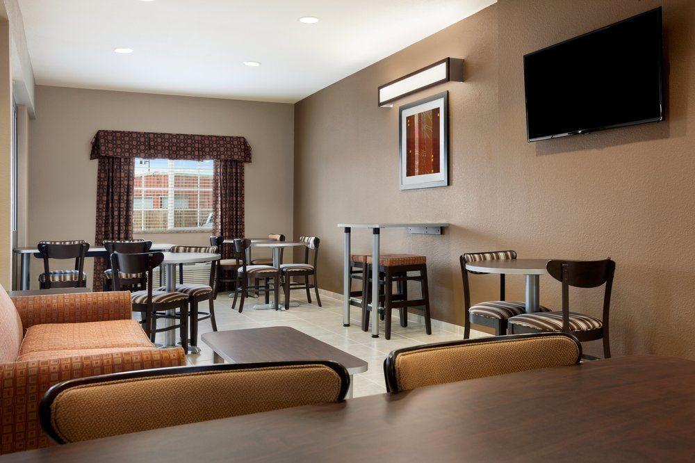 Quality Inn & Suites Kenedy - Karnes City Eksteriør billede