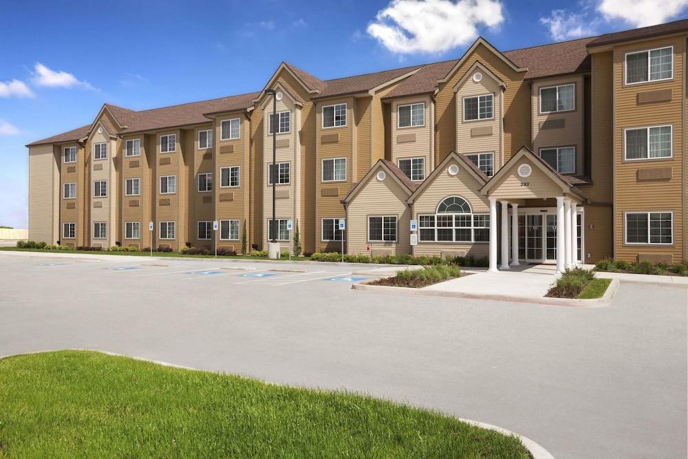 Quality Inn & Suites Kenedy - Karnes City Eksteriør billede