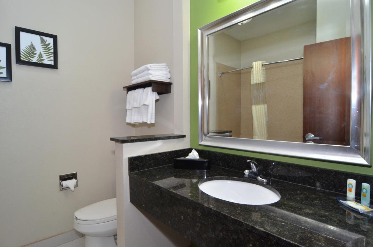 Quality Inn & Suites Kenedy - Karnes City Værelse billede