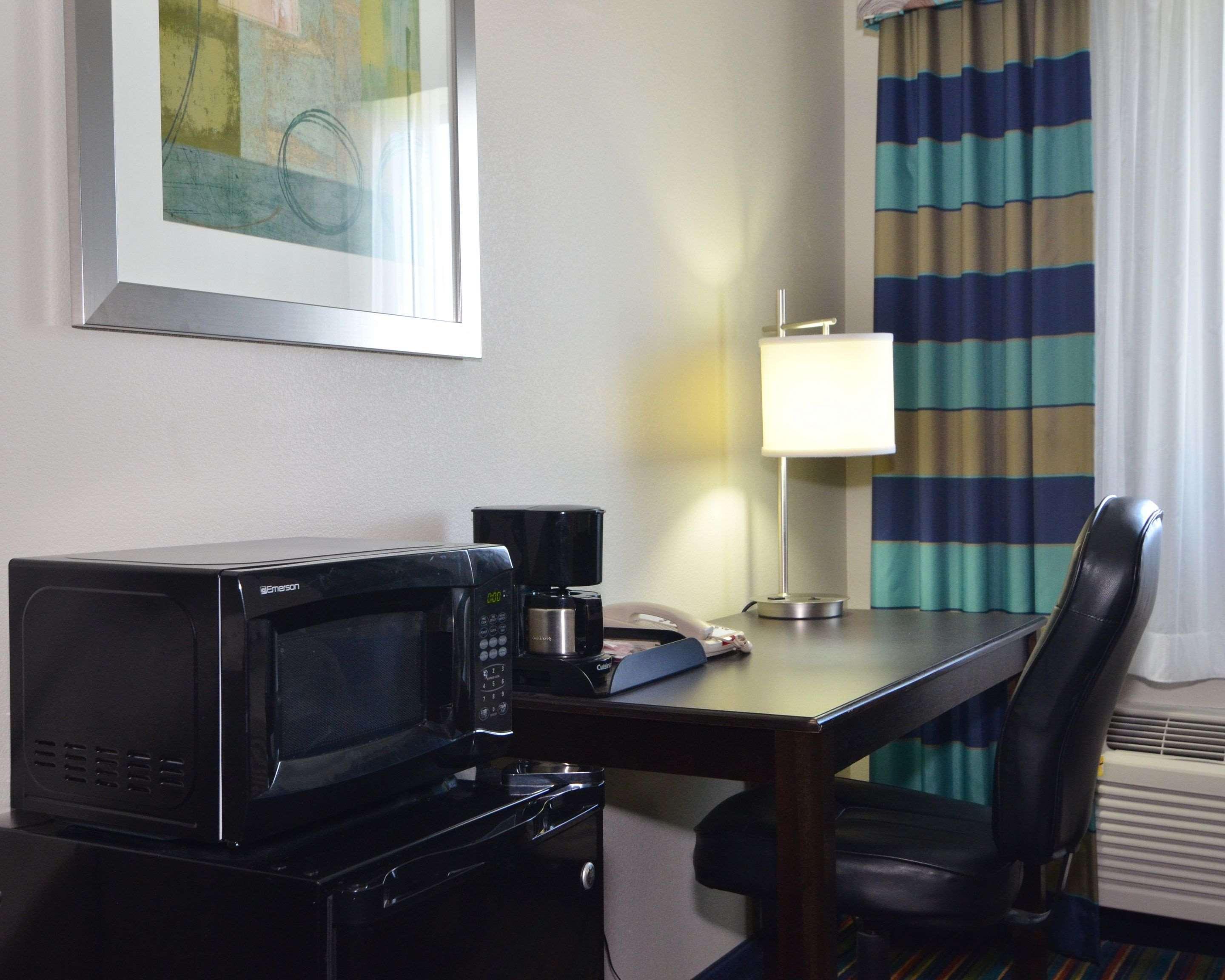 Quality Inn & Suites Kenedy - Karnes City Eksteriør billede