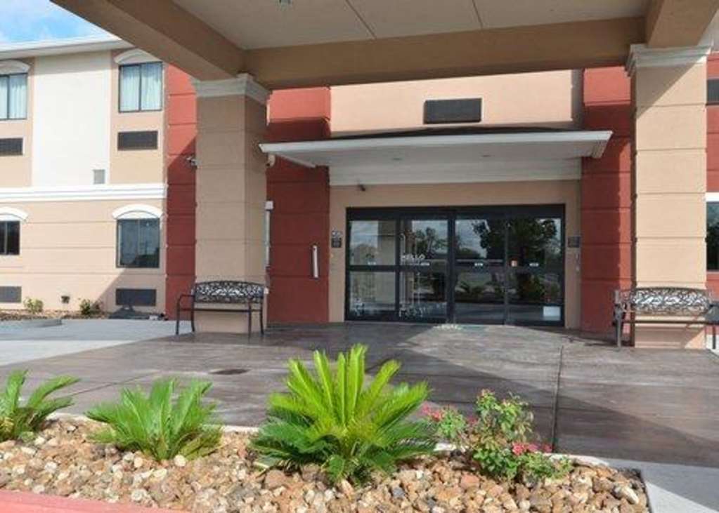 Quality Inn & Suites Kenedy - Karnes City Eksteriør billede